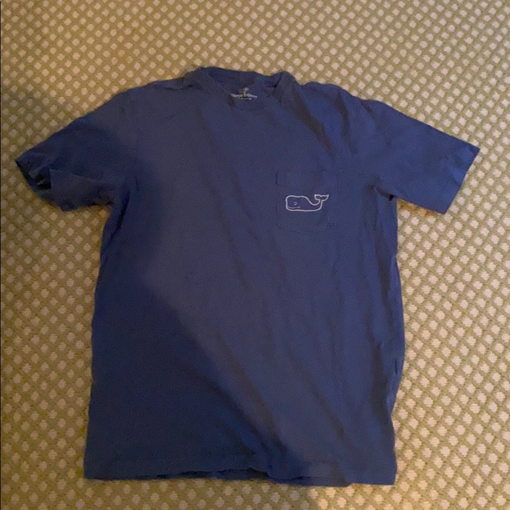 Vineyard Vines T-shirt